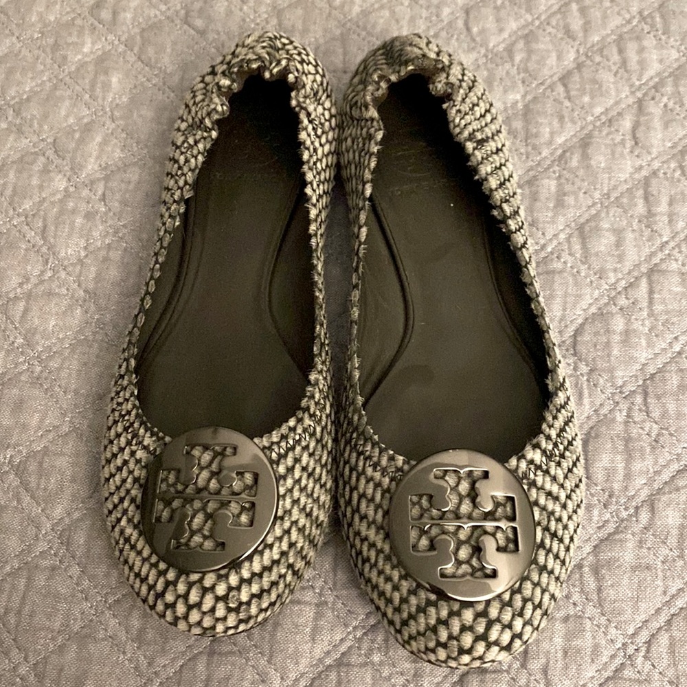 Tory Burch grey & black snakeskin flats